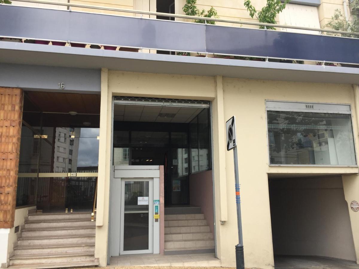 T Chez Nous Parking Prive Ascenseur Balcon Perigueux